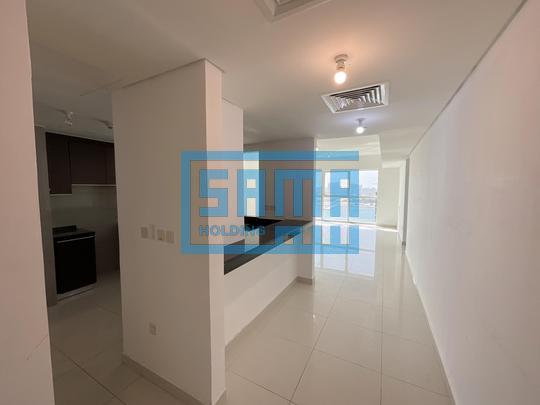 Spectacular Views | Two Bedrooms Apartment for Sale located in Burooj Tower, Marina Square, Al Reem Island, ABu Dhabi