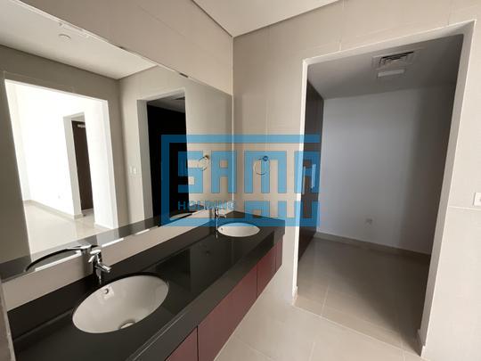 Waterfront Living | 5 Bedrooms Penthouse for Sale located in Burooj Views, Marina Square, Al Reem Island, Abu Dhabi