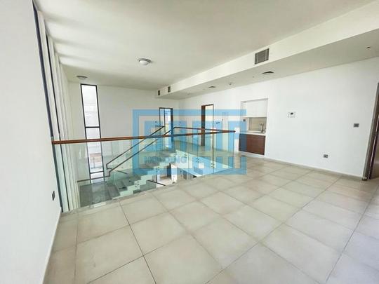 Double Corner | Opulent Villa with 5 Bedrooms for Sale located at West Yas, Yas Island Abu Dhabi