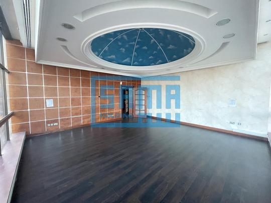 Massive Penthouse Offices for Rent located at Baniyas Tower in Corniche Road, Abu Dhabi