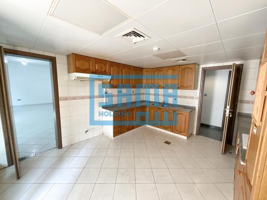 3 Bedrooms Apartment with Basement Parking Area for Rent located in Corniche Road, Abu Dhabi