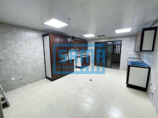 Spacious 3 Bedrooms with Maid's Room Apartment for Rent in Corniche Road, Abu Dhabi