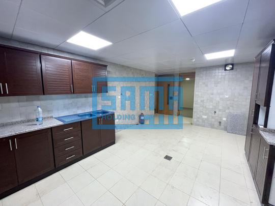 Spacious 3 Bedrooms with Maid's Room Apartment for Rent in Corniche Road, Abu Dhabi