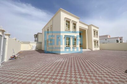 A Sizable Villa with Six Bedrooms and Private Parking for Sale located in Shakhbout City, Abu Dhabi