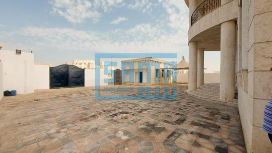 Magnificent 6 Bedrooms Villa with Private Garden for Rent located at Mohamed Bin Zayed City, Abu Dhabi