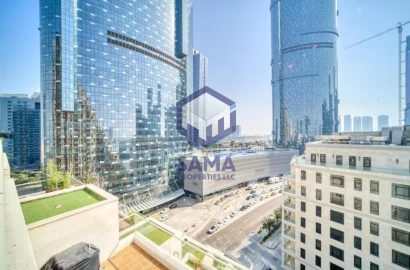 Elegant 2 BHK | Stunning Sea View | Prime Location