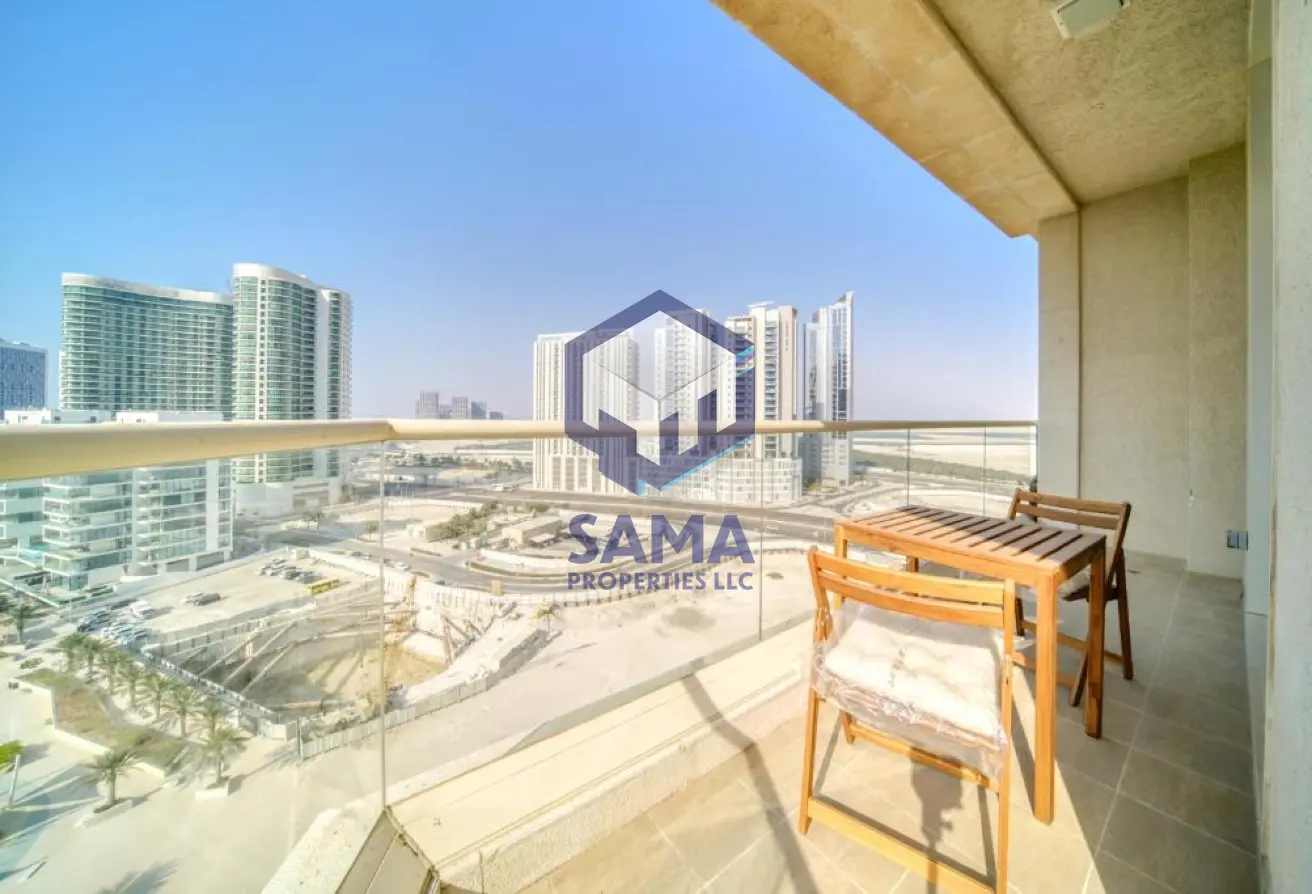 Elegant 2 BHK | Stunning Sea View | Prime Location