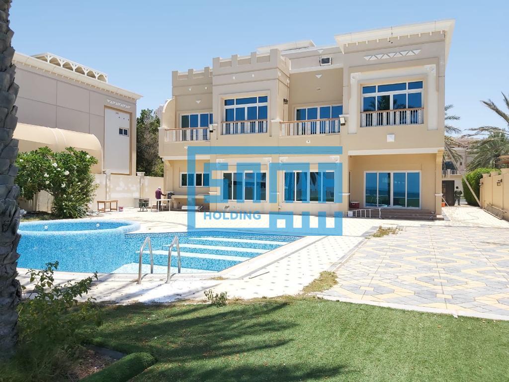 Unfurnished 5 Bedrooms + Maid's Room + Driver's Room Villa for RENT, located in Marina Royal Village, Abu Dhabi